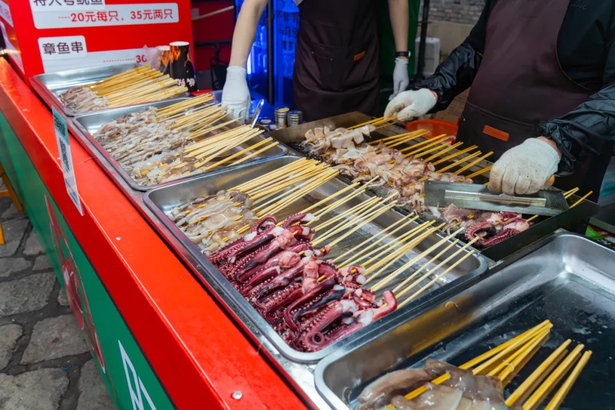 2025盱眙龍蝦美食文旅推廣季無錫分會場活動啟幕7.jpg